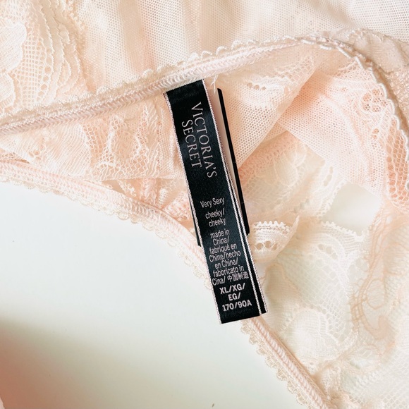 38D XL Victoria’s Secret pink bra set - Picture 6 of 6